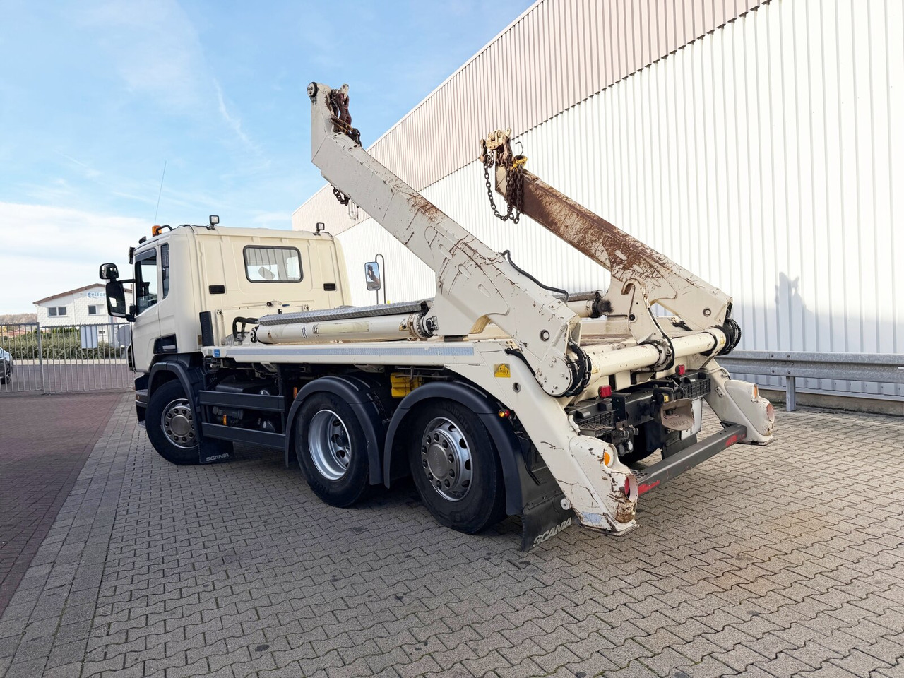 箕斗装载车 Scania P 320/400 6x2-4 P 320/400 6x2-4, Lenk-/Liftachse, Tele-Absetzanlage, Funk：图13