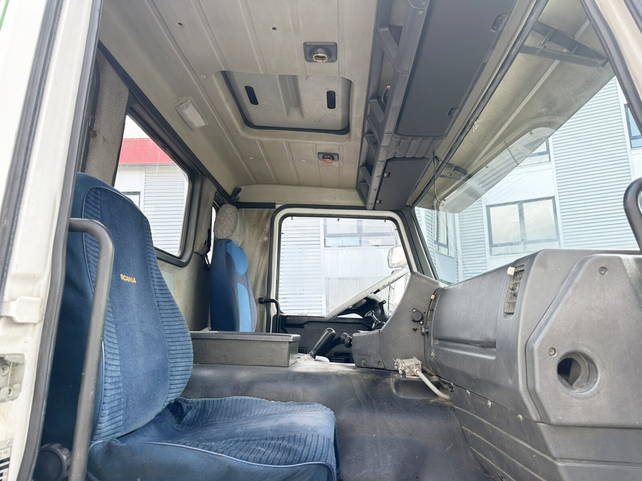 Scania P93 HK 250 6x4L P93 HK 250 6x4L - 驾驶室底盘卡车:图4 Scania P93 HK 250 6x4L P93 HK 250 6x4L - 驾驶室底盘卡车:图4