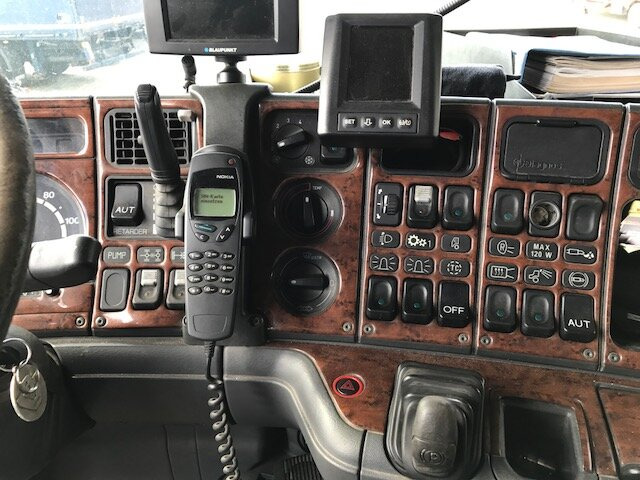 Scania R164 GA6x4NZ 480 R164 GA6x4NZ 480, Retarder, Hydraulik - 牵引车:图5 Scania R164 GA6x4NZ 480 R164 GA6x4NZ 480, Retarder, Hydraulik - 牵引车:图5