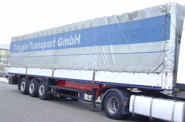 Schmitz Cargobull S 01 - 侧帘半拖车:图2 Schmitz Cargobull S 01 - 侧帘半拖车:图2