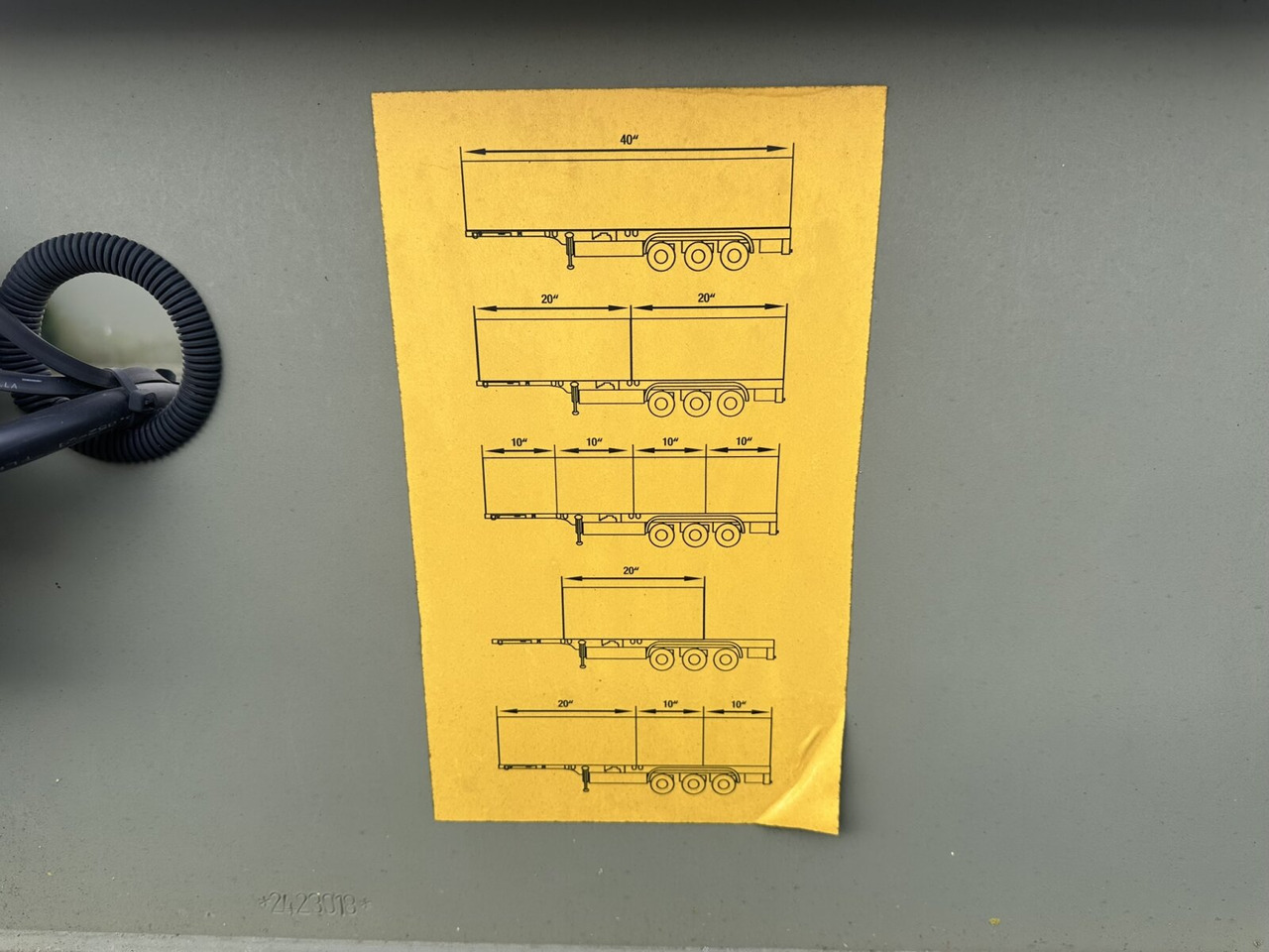 Schmitz Cargobull SCF 24 Containerchassis SCF 24 Containerchassis, Nachlauflenkachse, 2x20/20/30/40ft, Ex-! - 半挂车:图5 Schmitz Cargobull SCF 24 Containerchassis SCF 24 Containerchassis, Nachlauflenkachse, 2x20/20/30/40ft, Ex-! - 半挂车:图5