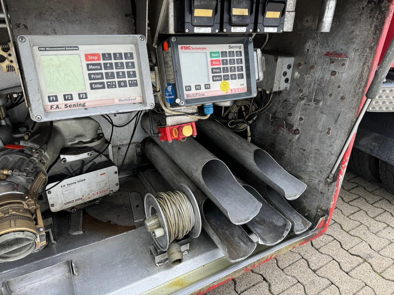 液罐半拖车 Schrader Z-STA 24-42.7/4 Tankauflieger Z-STA 24-42.7/4, 4 Kammern, ca. 42700l, 2x Liftachse, Oben-/Untenbefüllung：图6