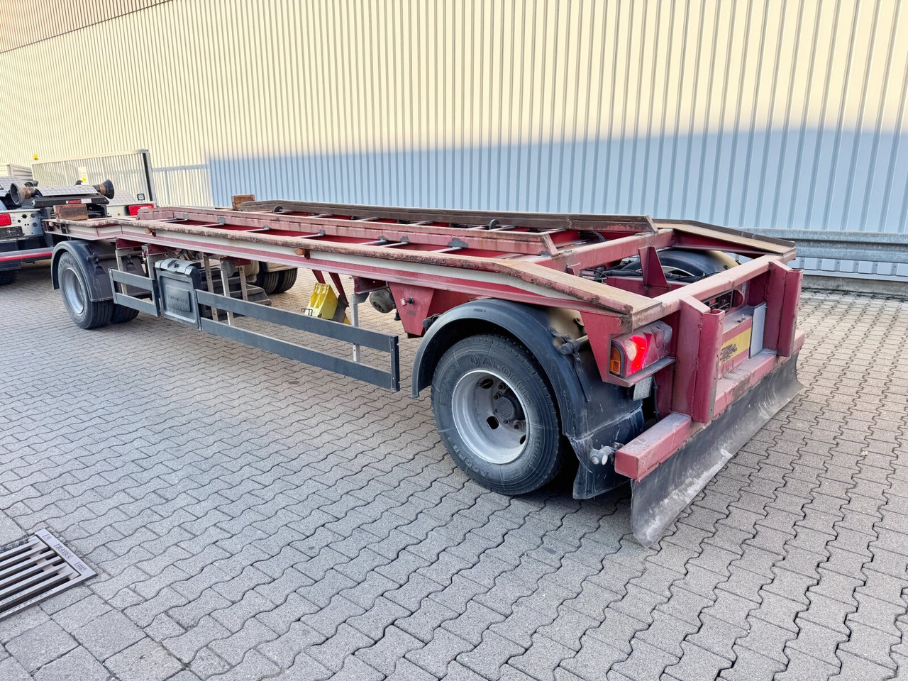 Schwarzmüller Abrollanhänger Abrollanhänger - 滚出式/ 箕斗拖车:图2 Schwarzmüller Abrollanhänger Abrollanhänger - 滚出式/ 箕斗拖车:图2