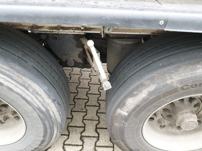 筒仓拖车 Spitzer SF 2455/4 UN PM SF 2455/4 UN PM Siloaufliger ca. 55m³：图7