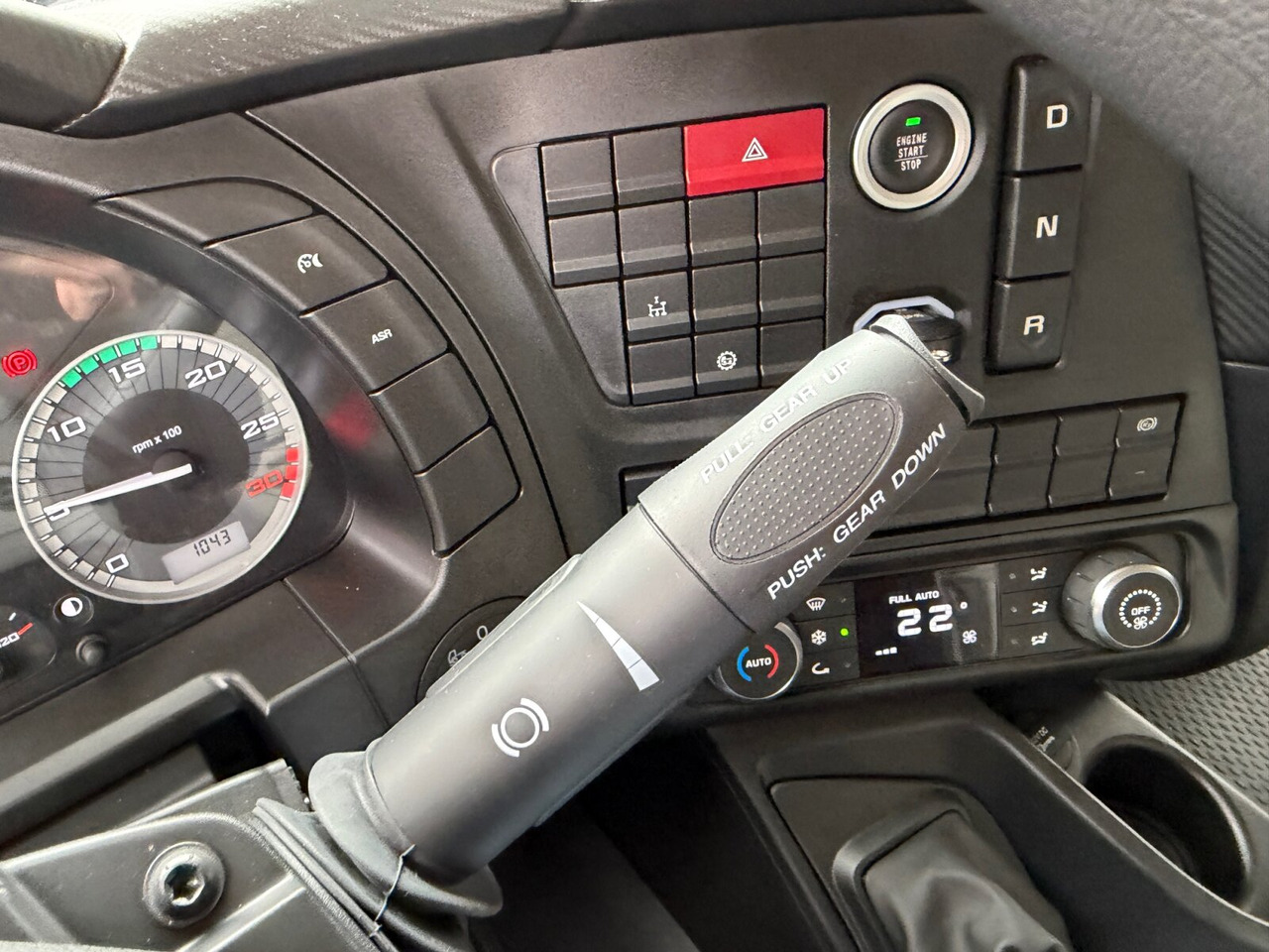 T-Way 360 6x6 T-Way 360 6x6, Nebenantrieb, 3x VORHANDEN! - 牵引车:图5 T-Way 360 6x6 T-Way 360 6x6, Nebenantrieb, 3x VORHANDEN! - 牵引车:图5