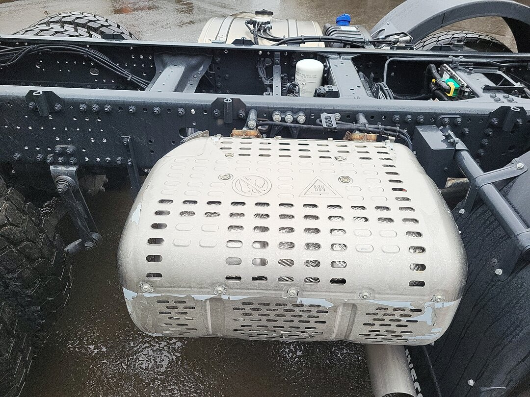 T-Way AT410T51/58 8x4 T-Way AT410T51/58 8x4, Retarder, Bordmatik, 4x VORHANDEN! - 翻斗车:图4 T-Way AT410T51/58 8x4 T-Way AT410T51/58 8x4, Retarder, Bordmatik, 4x VORHANDEN! - 翻斗车:图4