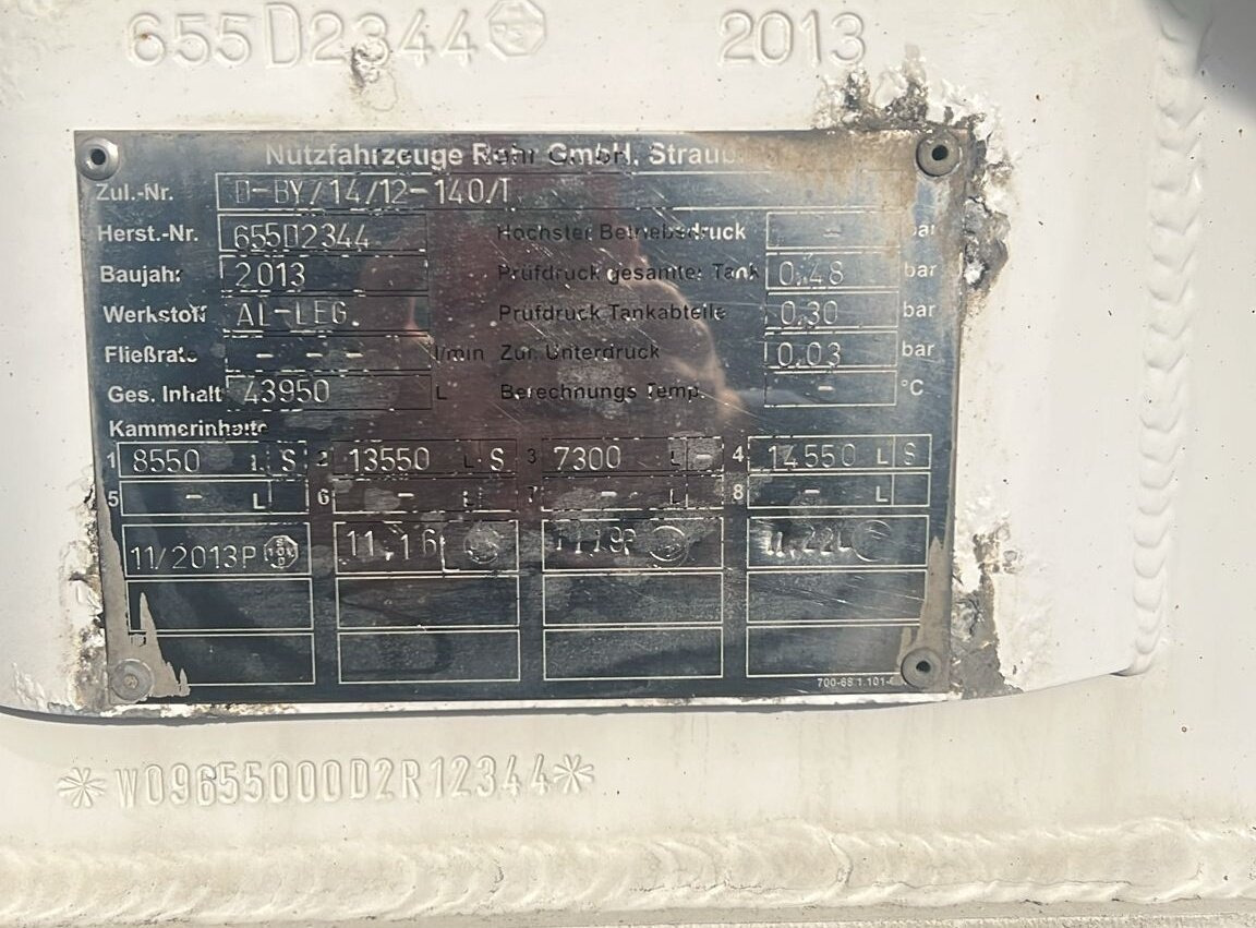 TAL 44.0/11-27 TAL 44.0/11-27, 43.950l, 4 Kammern, Untenbefüllung, Pumpe - 液罐半拖车:图3 TAL 44.0/11-27 TAL 44.0/11-27, 43.950l, 4 Kammern, Untenbefüllung, Pumpe - 液罐半拖车:图3