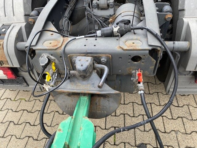 TL 6,4 Empl TL 6,4 Spezial-Tiefladeanhänger, Ex-Polizei - 栏板式/ 平板拖车:图3 TL 6,4 Empl TL 6,4 Spezial-Tiefladeanhänger, Ex-Polizei - 栏板式/ 平板拖车:图3