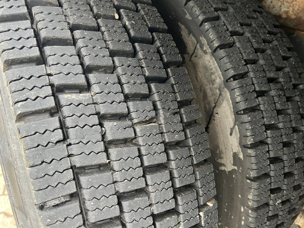 Trakker AD260T36 6x4 Trakker AD260T36 6x4 - 驾驶室底盘卡车:图3 Trakker AD260T36 6x4 Trakker AD260T36 6x4 - 驾驶室底盘卡车:图3