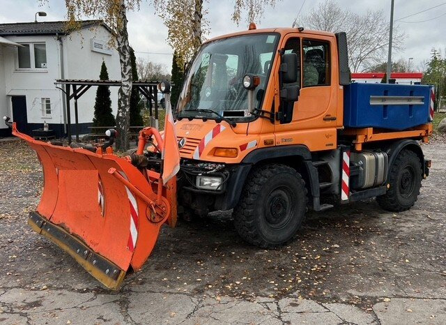 Unimog U 300 4x4 U 300 405/10 4x4, Kommunalhydraulik, WSK - 小型货车:图1 Unimog U 300 4x4 U 300 405/10 4x4, Kommunalhydraulik, WSK - 小型货车:图1