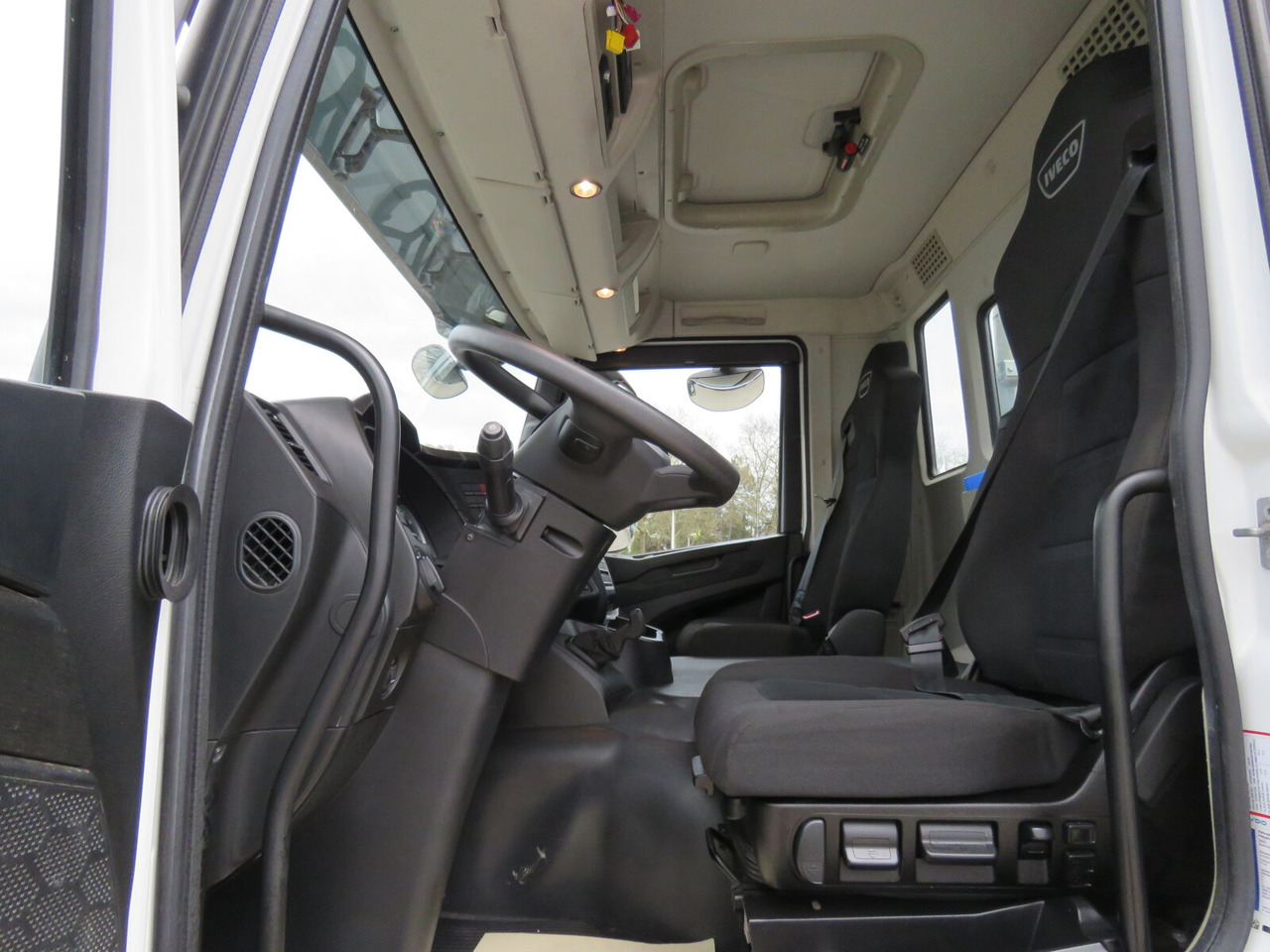 X-Way AD360X40BZ 8x4 X-Way AD360X40BZ 8x4, Stetter 8/9m³ - 混凝土搅拌车:图2 X-Way AD360X40BZ 8x4 X-Way AD360X40BZ 8x4, Stetter 8/9m³ - 混凝土搅拌车:图2