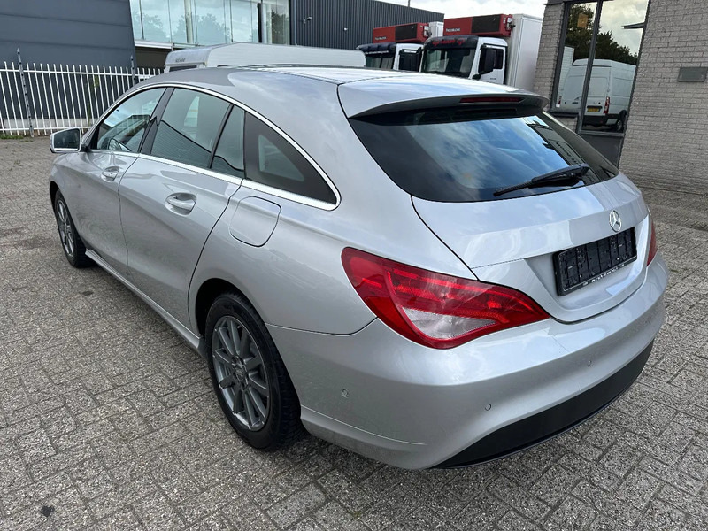 Mercedes-Benz CLA-Klasse 200 D - SHOOTING BRAKE + STANDKLIMA + NAVI - 汽车:图3 Mercedes-Benz CLA-Klasse 200 D - SHOOTING BRAKE + STANDKLIMA + NAVI - 汽车:图3