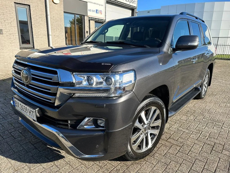 Toyota Land Cruiser V8 LAND CRUISER 200 V8 + CAMERA 360 + FRIDGE + DIESEL + ONLY EXPORT - 越野车:图1 Toyota Land Cruiser V8 LAND CRUISER 200 V8 + CAMERA 360 + FRIDGE + DIESEL + ONLY EXPORT - 越野车:图1