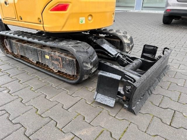 CAT 301.7 CR - 小型挖掘机:图3 CAT 301.7 CR - 小型挖掘机:图3