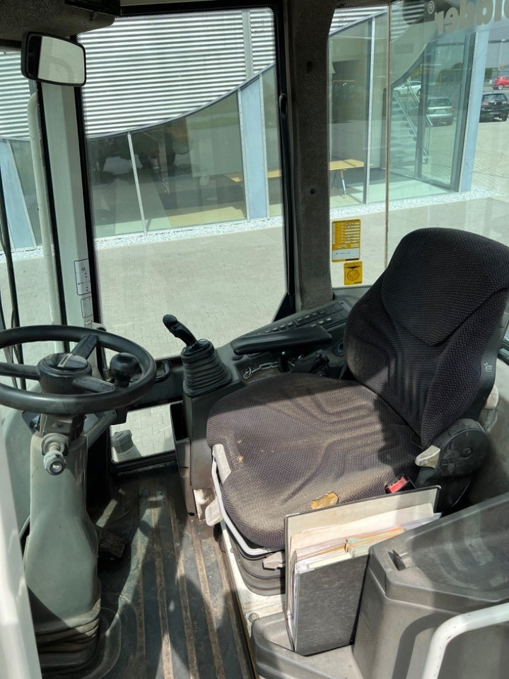 Liebherr L514 Stereo  租赁 Liebherr L514 Stereo：图18