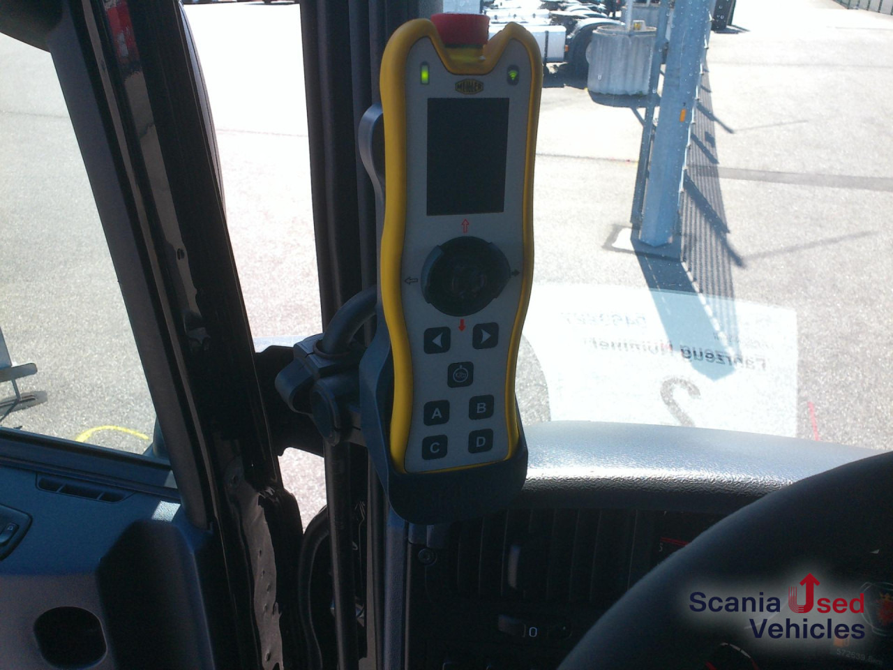 SCANIA G 410 LB6x2*4MNA Meiller RK20.70 - 吊钩升降车:图3 SCANIA G 410 LB6x2*4MNA Meiller RK20.70 - 吊钩升降车:图3