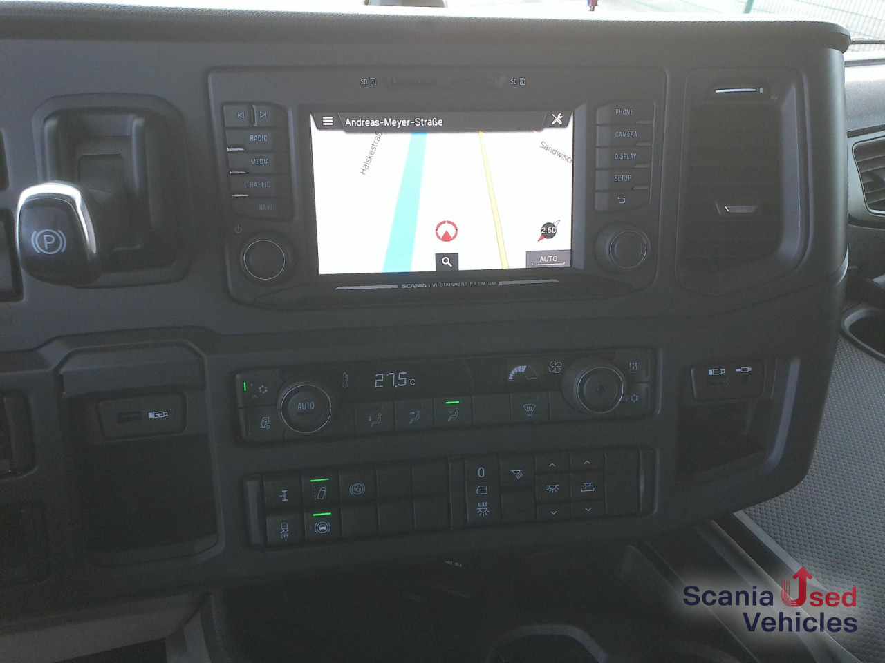 SCANIA R 460 A4x2NA - 牵引车:图3 SCANIA R 460 A4x2NA - 牵引车:图3