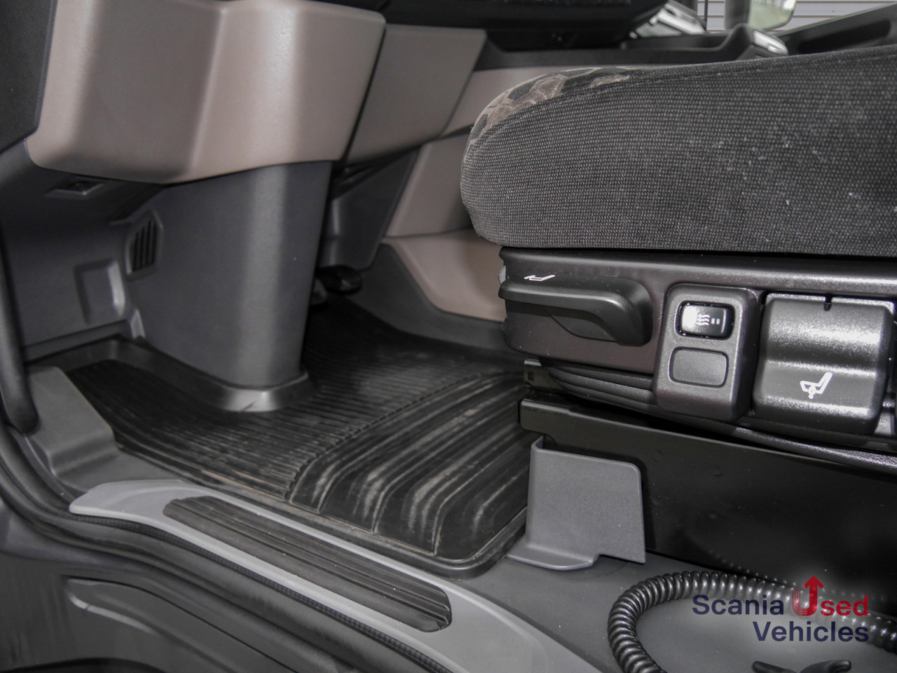 SCANIA R 460 A4x2EB - SUPER - - 牵引车:图4 SCANIA R 460 A4x2EB - SUPER - - 牵引车:图4