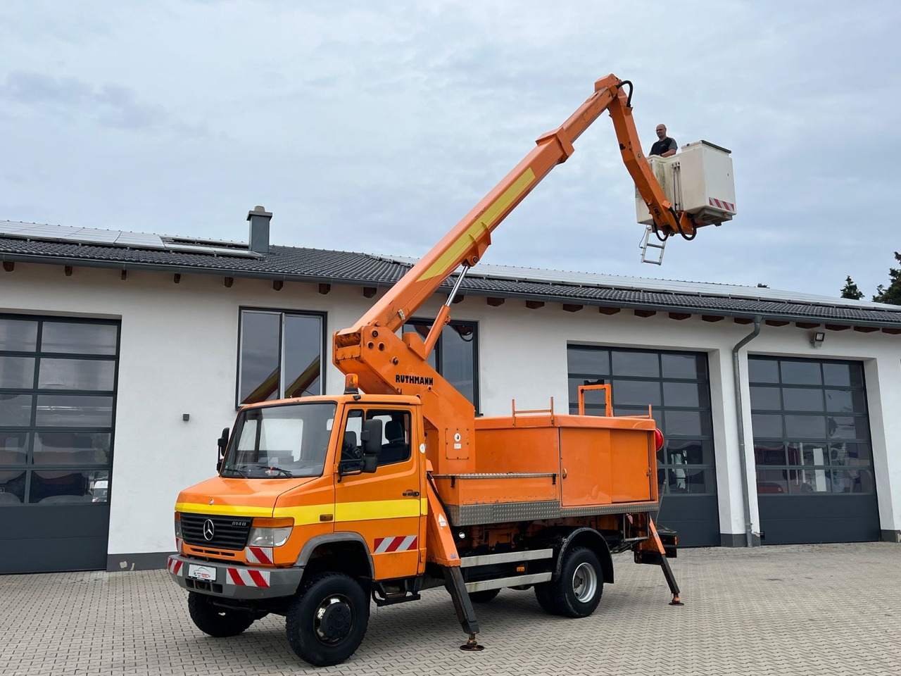 Mercedes-Benz Vario 814 DA 4x4 Ruthmann T 170 - 车载空中平台:图1 Mercedes-Benz Vario 814 DA 4x4 Ruthmann T 170 - 车载空中平台:图1