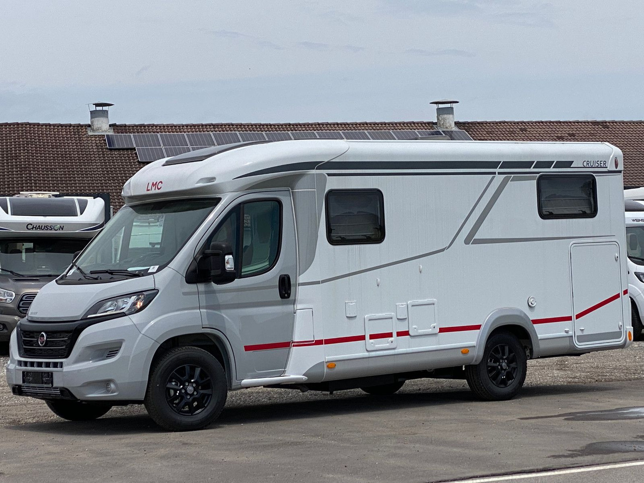 LMC Cruiser V 646 G, SAT, Navi, Sondermodell,16 Zoll - 半集成房车:图4 LMC Cruiser V 646 G, SAT, Navi, Sondermodell,16 Zoll - 半集成房车:图4