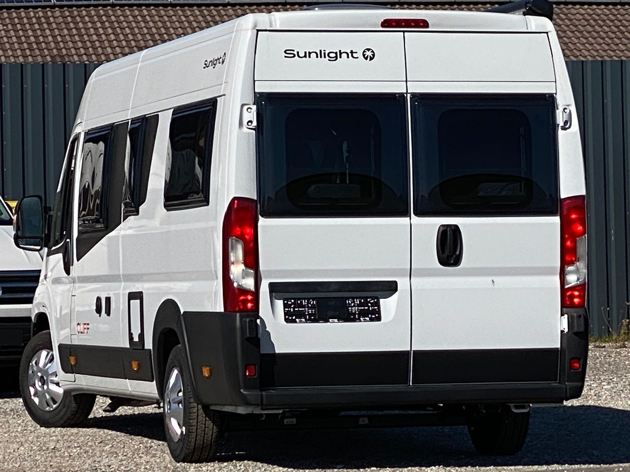 Sunlight Cliff 640 mit Längsbetten,Modell 25 - 露营货车:图5 Sunlight Cliff 640 mit Längsbetten,Modell 25 - 露营货车:图5