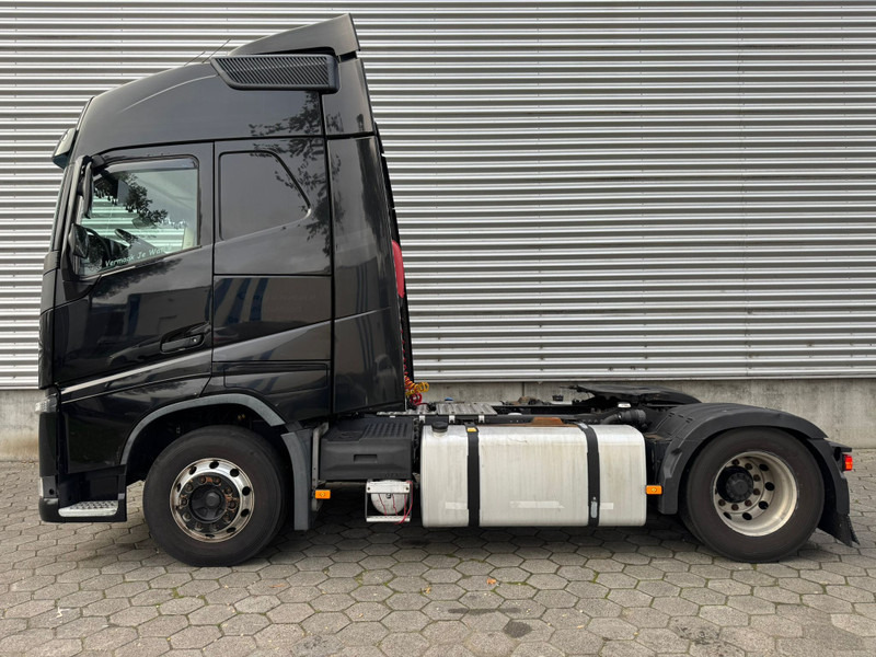 Volvo FH 420 / I-Shift / ADR / 2 Tanks / Euro 6 / NL Truck - 牵引车:图5 Volvo FH 420 / I-Shift / ADR / 2 Tanks / Euro 6 / NL Truck - 牵引车:图5