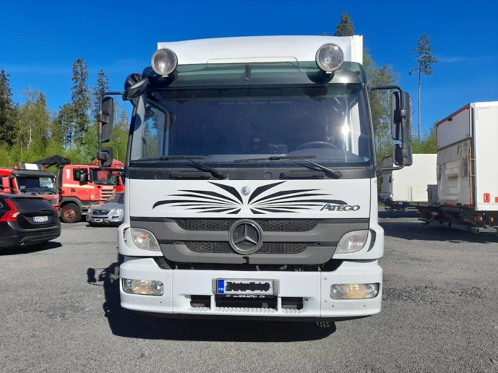 Mercedes-Benz Atego  - 厢式卡车:图2 Mercedes-Benz Atego  - 厢式卡车:图2