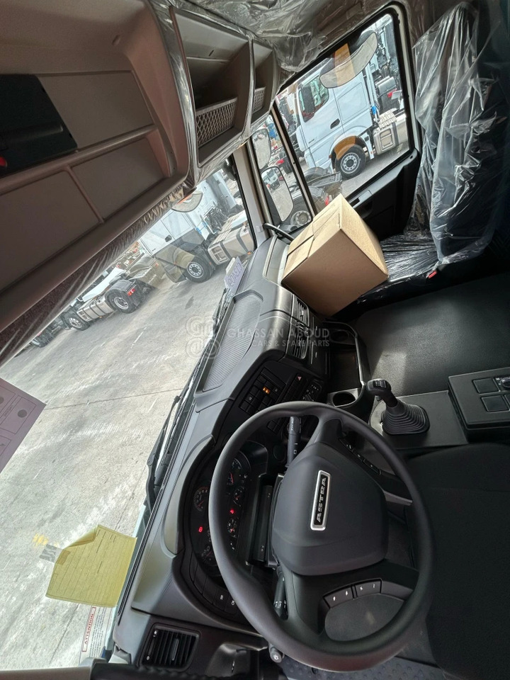 ASTRA HD9 8x4 CHASSIS - Barcelona Stock - 驾驶室底盘卡车:图5 ASTRA HD9 8x4 CHASSIS - Barcelona Stock - 驾驶室底盘卡车:图5