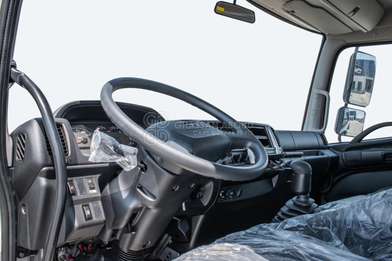 Hino 500 FM 6x4 Chassis - 驾驶室底盘卡车:图4 Hino 500 FM 6x4 Chassis - 驾驶室底盘卡车:图4