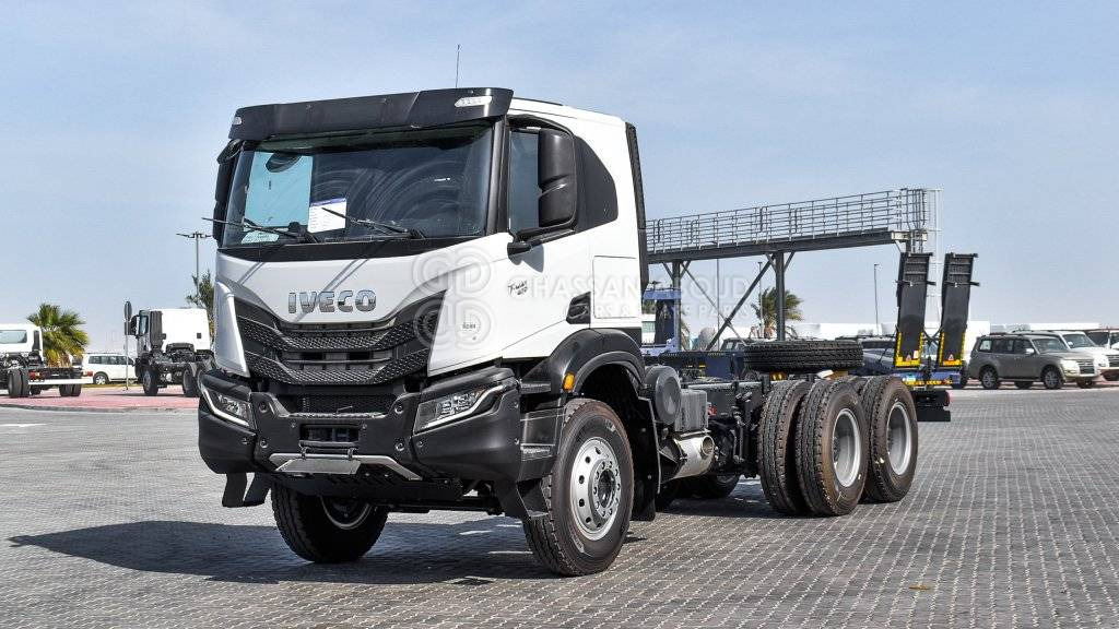 IVECO T-WAY Chassis 6×4 AT380T47H WHEELBASE 4500 MY24 - 驾驶室底盘卡车:图1 IVECO T-WAY Chassis 6×4 AT380T47H WHEELBASE 4500 MY24 - 驾驶室底盘卡车:图1