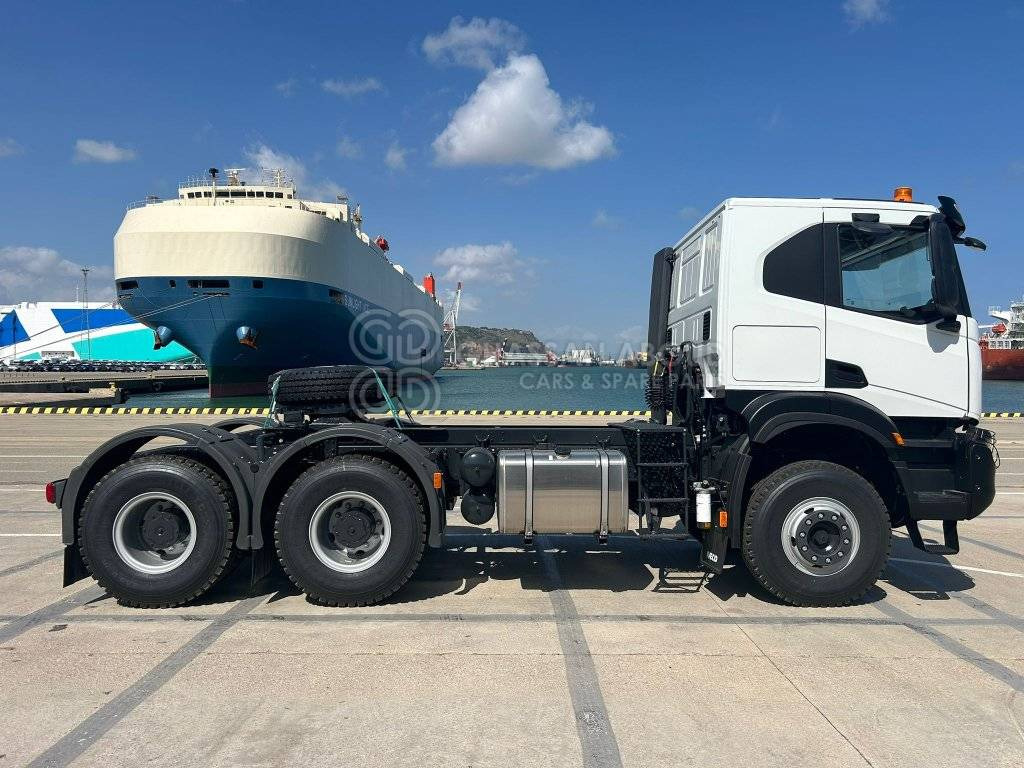 IVECO T-WAY Tractor 6×4 AT720T47TH GVW 26-38 Ton HP 470 R20Tyre MY25 - 牵引车:图2 IVECO T-WAY Tractor 6×4 AT720T47TH GVW 26-38 Ton HP 470 R20Tyre MY25 - 牵引车:图2