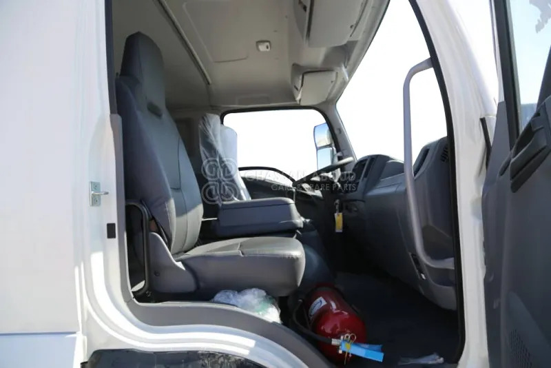 驾驶室底盘卡车 Isuzu FRR 4x2 Chassis：图8