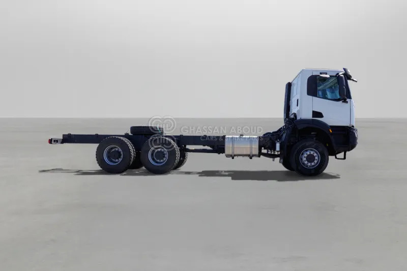 Iveco T-WAY AD380T47H 6X6 R22.5 Tyres Chassis - 驾驶室底盘卡车:图5 Iveco T-WAY AD380T47H 6X6 R22.5 Tyres Chassis - 驾驶室底盘卡车:图5