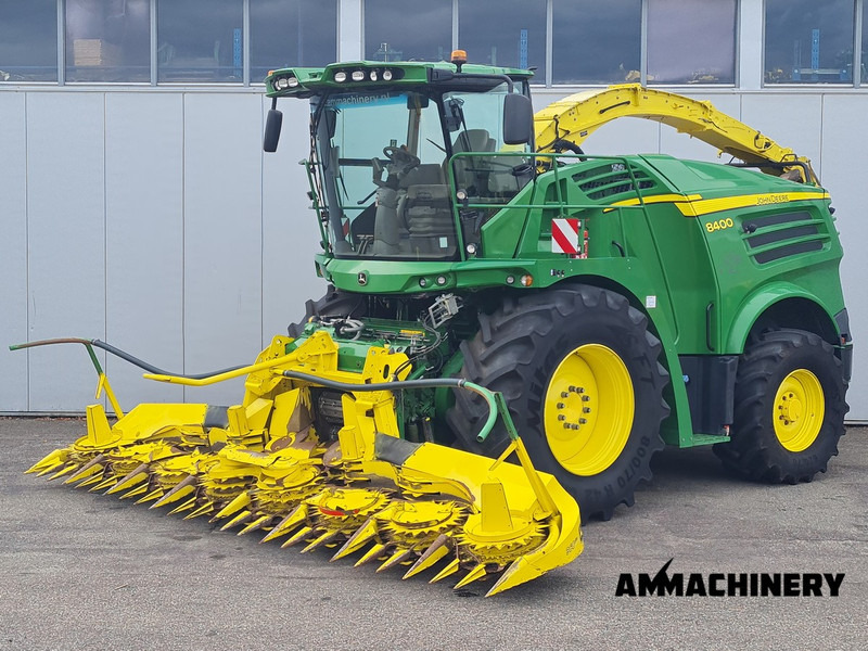 John Deere 8400 Including Kemper 360 Plus - 饲料收割机:图1 John Deere 8400 Including Kemper 360 Plus - 饲料收割机:图1