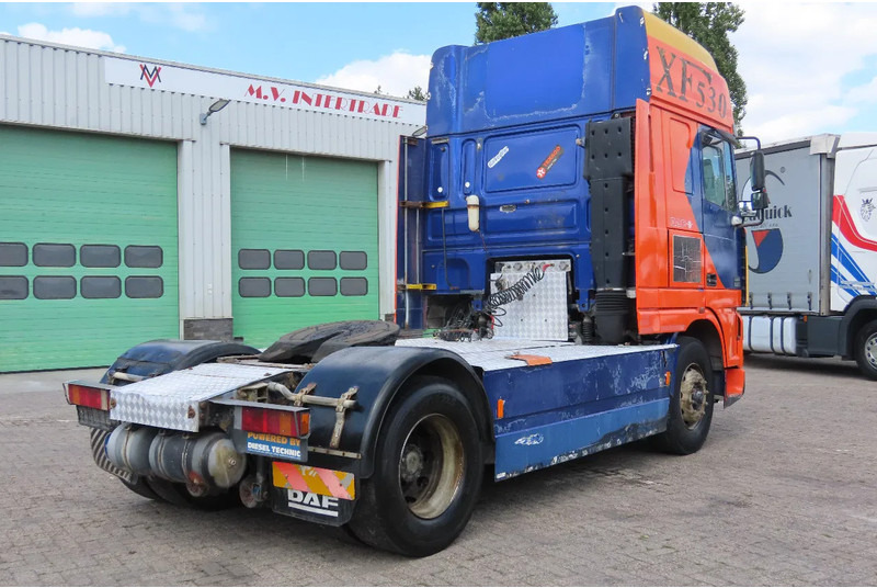 牵引车 DAF XF 530 type E4, Manual!!!:图8 牵引车 DAF XF 530 type E4, Manual!!!:图8