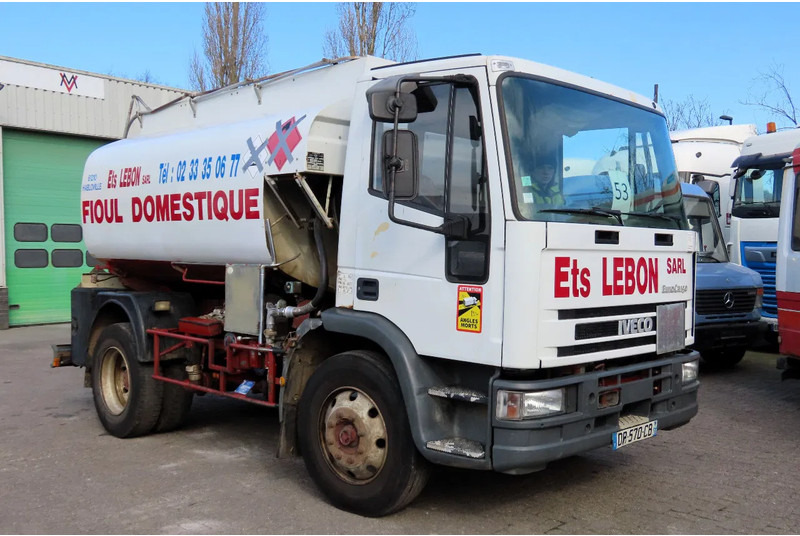 Iveco Eurocargo FUEL (DIESEL/PETROL) 8000 LITERS, COMP: 3500L,1000L, 3500L - 罐车, 起重车:图1 Iveco Eurocargo FUEL (DIESEL/PETROL) 8000 LITERS, COMP: 3500L,1000L, 3500L - 罐车, 起重车:图1