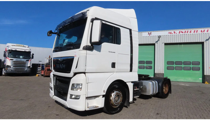 MAN TGX 14.440 RETARDER, 2 tanks, GREAT CONDITION! - 牵引车:图2 MAN TGX 14.440 RETARDER, 2 tanks, GREAT CONDITION! - 牵引车:图2