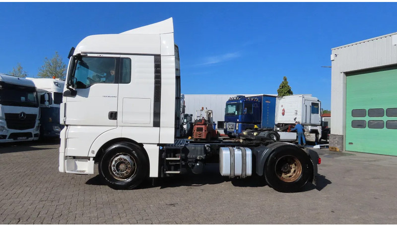 MAN TGX 14.440 RETARDER, 2 tanks, GREAT CONDITION! - 牵引车:图4 MAN TGX 14.440 RETARDER, 2 tanks, GREAT CONDITION! - 牵引车:图4