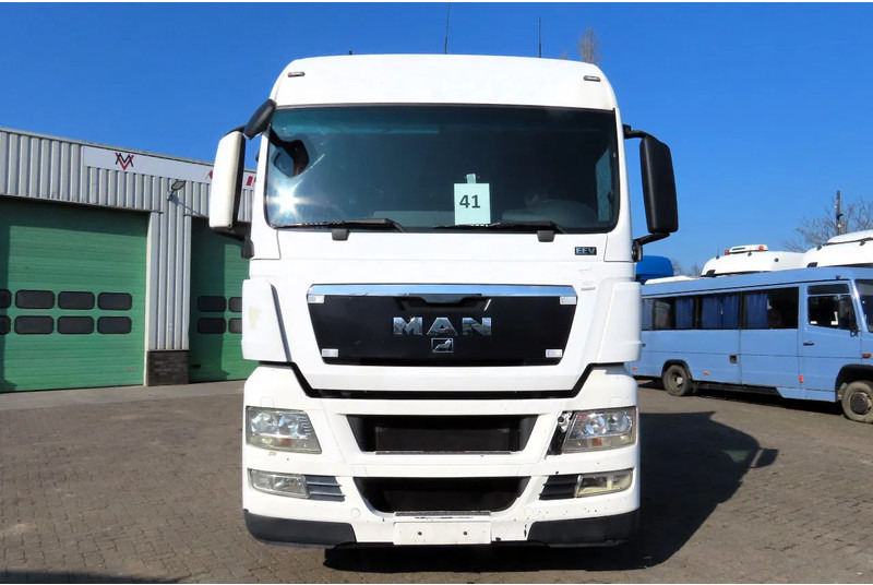 MAN TGX 14.440 RETARDER, FRIGO, 2 beds - 牵引车:图3 MAN TGX 14.440 RETARDER, FRIGO, 2 beds - 牵引车:图3