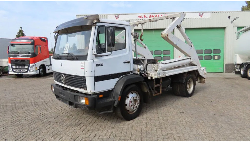 Mercedes-Benz 1514 Manual diesel pomp. Very clean - 光缆系统卡车:图1 Mercedes-Benz 1514 Manual diesel pomp. Very clean - 光缆系统卡车:图1