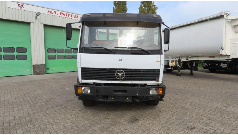 Mercedes-Benz 1514 Manual diesel pomp. Very clean - 光缆系统卡车:图4 Mercedes-Benz 1514 Manual diesel pomp. Very clean - 光缆系统卡车:图4