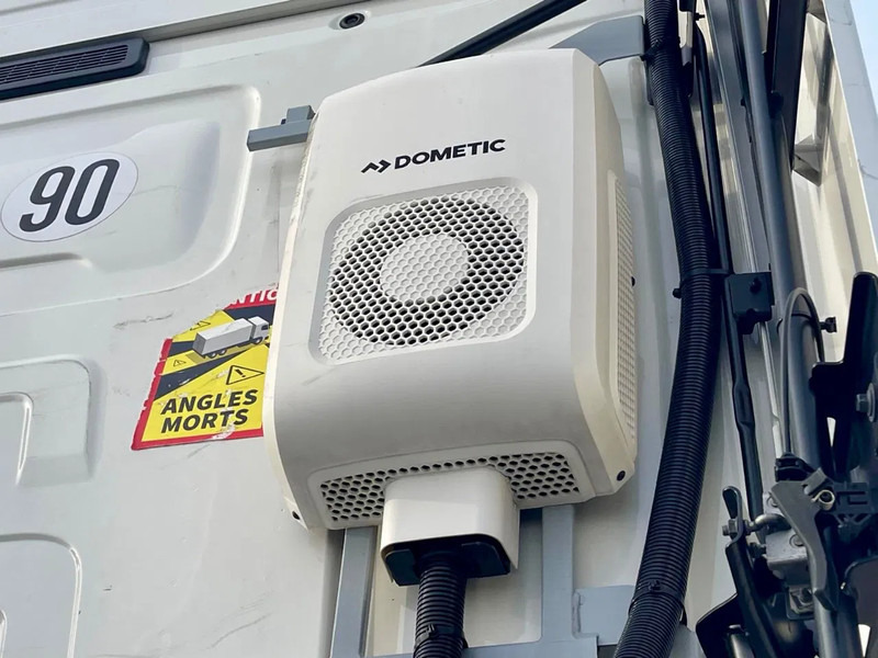 Renault T480 vin: VF611A360MD029559 THIS WEEK TO ZEEBRUGGE POSSIBLE! - 牵引车:图4 Renault T480 vin: VF611A360MD029559 THIS WEEK TO ZEEBRUGGE POSSIBLE! - 牵引车:图4