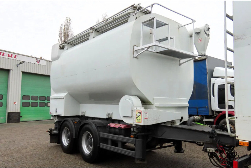 Samro AUGER + Air. 4 comp. - 液罐拖车:图4 Samro AUGER + Air. 4 comp. - 液罐拖车:图4