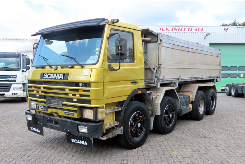Scania 112 - 360 8x4, GREAT CONDITION! 100% VERY CLEAN - 翻斗车:图2 Scania 112 - 360 8x4, GREAT CONDITION! 100% VERY CLEAN - 翻斗车:图2