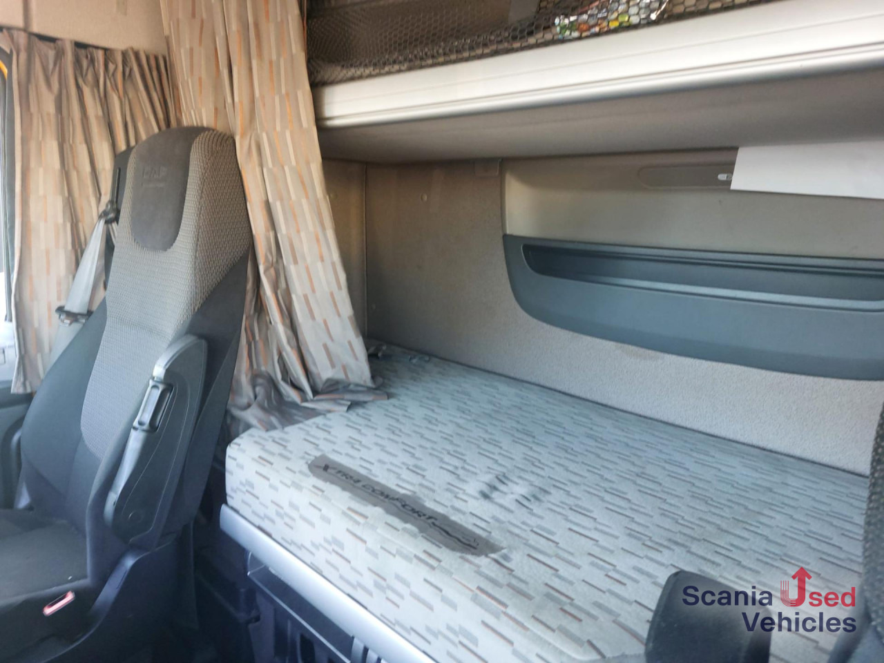 DAF XF 460 FT Space Cab Low deck - 牵引车:图3 DAF XF 460 FT Space Cab Low deck - 牵引车:图3