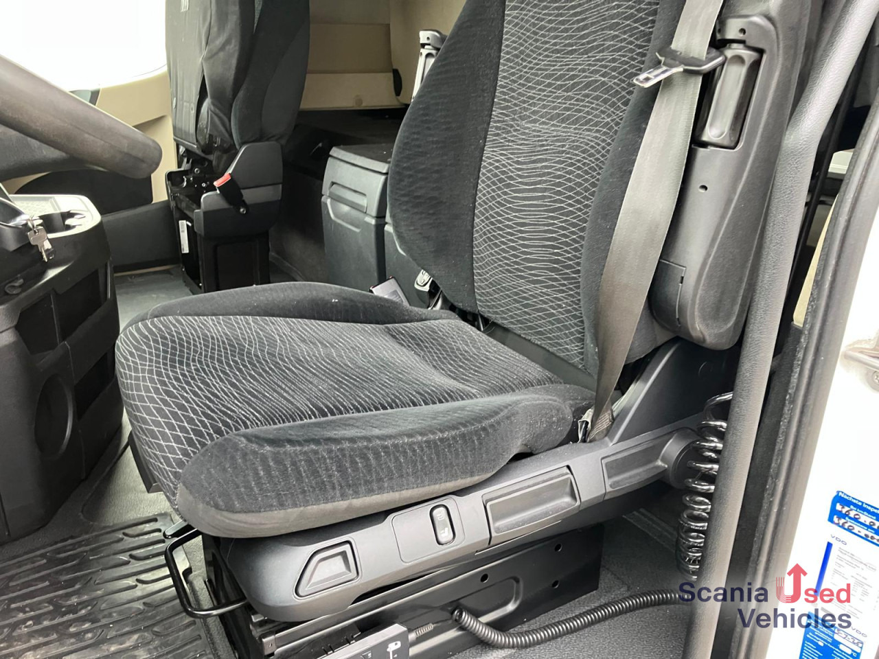 MERCEDES-BENZ Actros 1848 Retarder Blatt/Luft Retarder! - 牵引车:图5 MERCEDES-BENZ Actros 1848 Retarder Blatt/Luft Retarder! - 牵引车:图5