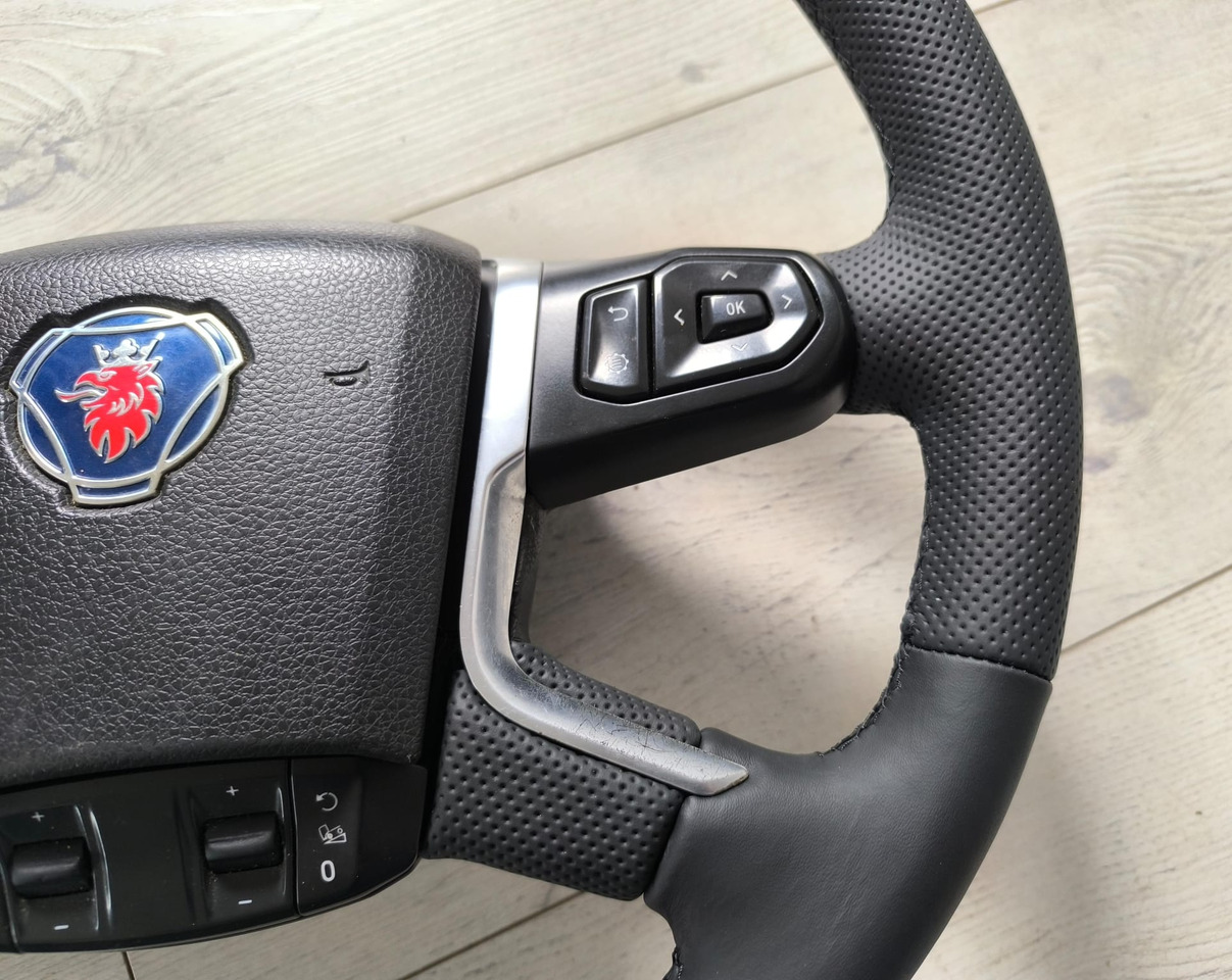 Scania - 方向盘 适用于 卡车:图2 Scania - 方向盘 适用于 卡车:图2