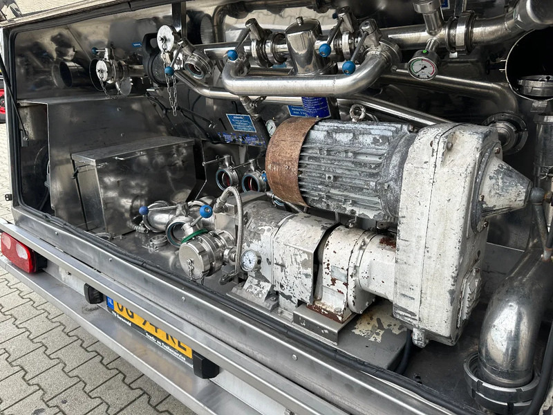 Feldbinder LEVENSMIDDELEN / FOOD / LEBENSMITTEL / 33.500L / 3-COMP / POMP / NL-trailer / APK: 09-2026, 10x beschikbaar - 液罐半拖车:图5 Feldbinder LEVENSMIDDELEN / FOOD / LEBENSMITTEL / 33.500L / 3-COMP / POMP / NL-trailer / APK: 09-2026, 10x beschikbaar - 液罐半拖车:图5