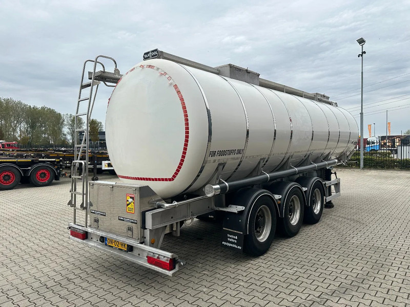 Van Hool FOOD / RVS chassis / empty weight: 5.860kg / 29.500L / 1-comp.+ 1 baffel / discbrakes / NL / APK: 05/2026 - 液罐半拖车:图3 Van Hool FOOD / RVS chassis / empty weight: 5.860kg / 29.500L / 1-comp.+ 1 baffel / discbrakes / NL / APK: 05/2026 - 液罐半拖车:图3