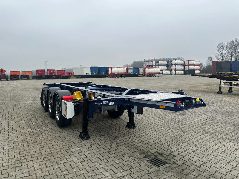 Van Hool NEW / DIRECT AVAILABLE 20FT ADR-CHASSIS, EMPTY WEIGHT: 3.300KG, DISCBRAKES, 3x available, ALU WHEELS - 集装箱运输车/ 可拆卸车身的半拖车:图4 Van Hool NEW / DIRECT AVAILABLE 20FT ADR-CHASSIS, EMPTY WEIGHT: 3.300KG, DISCBRAKES, 3x available, ALU WHEELS - 集装箱运输车/ 可拆卸车身的半拖车:图4